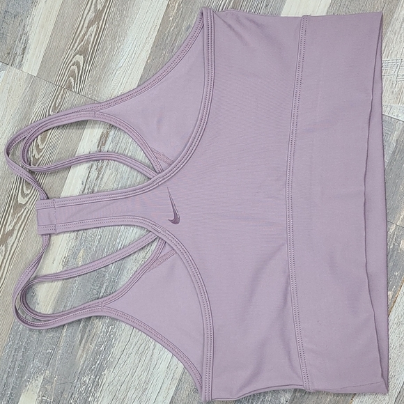 Nike Dri-Fit Sports Bra - Picture 5 of 7